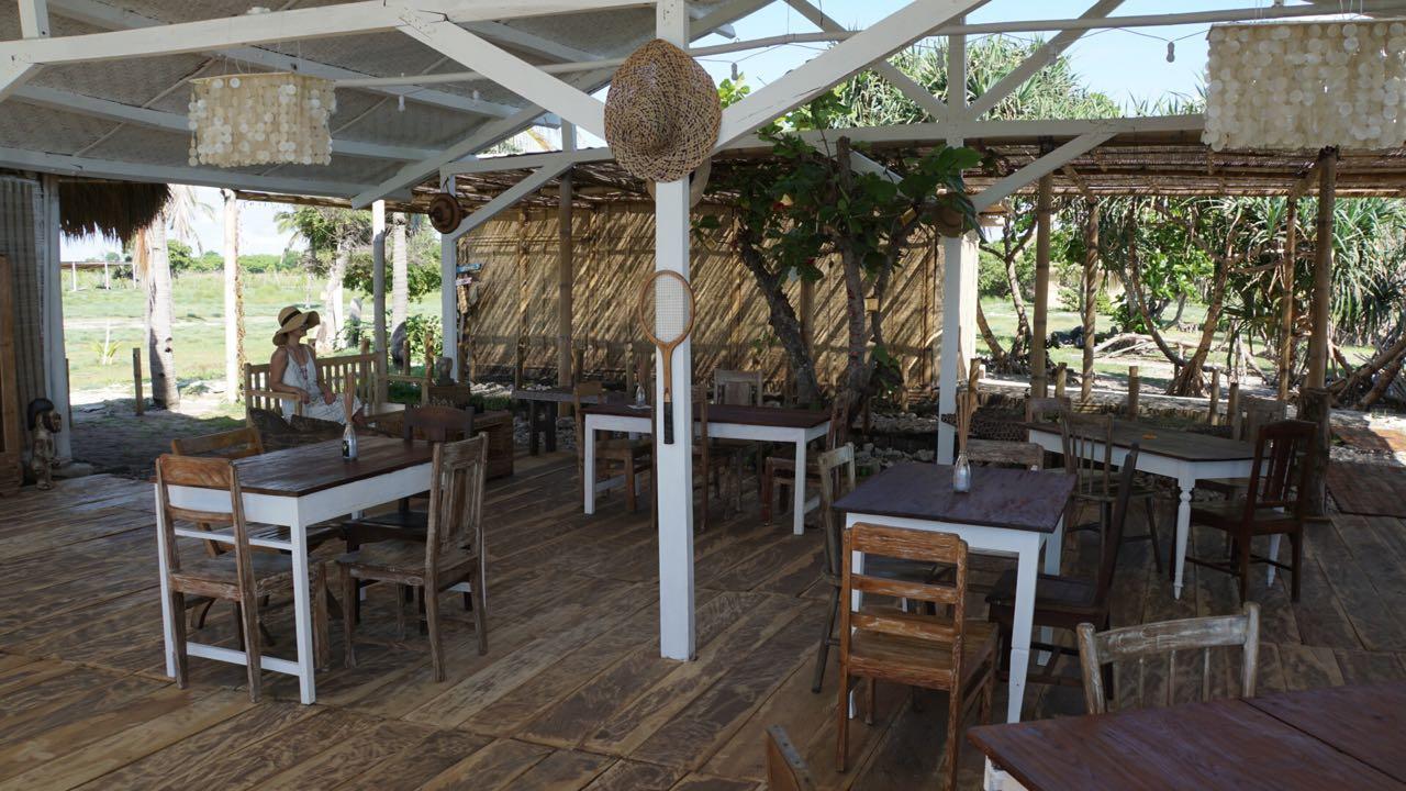 Wera Beach Kadumbul Exterior photo